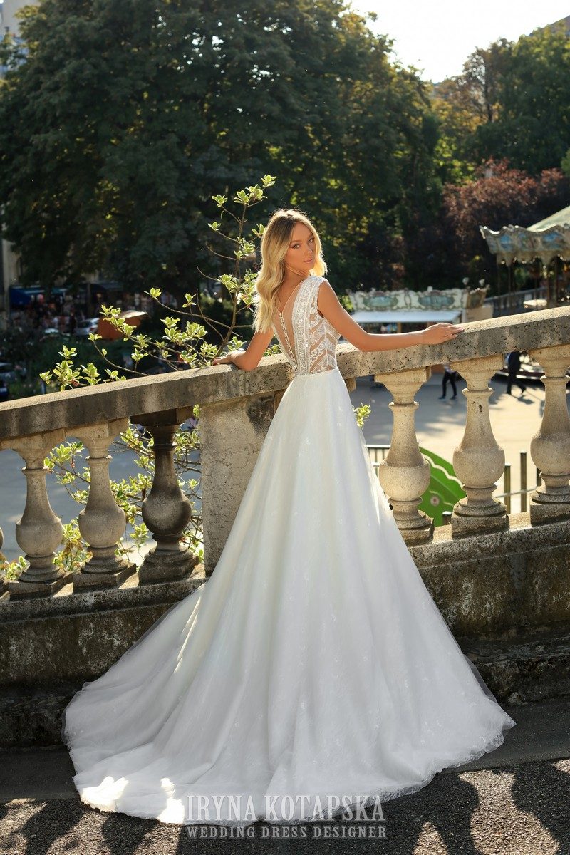 Suknia ślubna LB 2325  - Iryna Kotapska - kolor Oryginal - rozmiar 40 - Salon Le Mariage