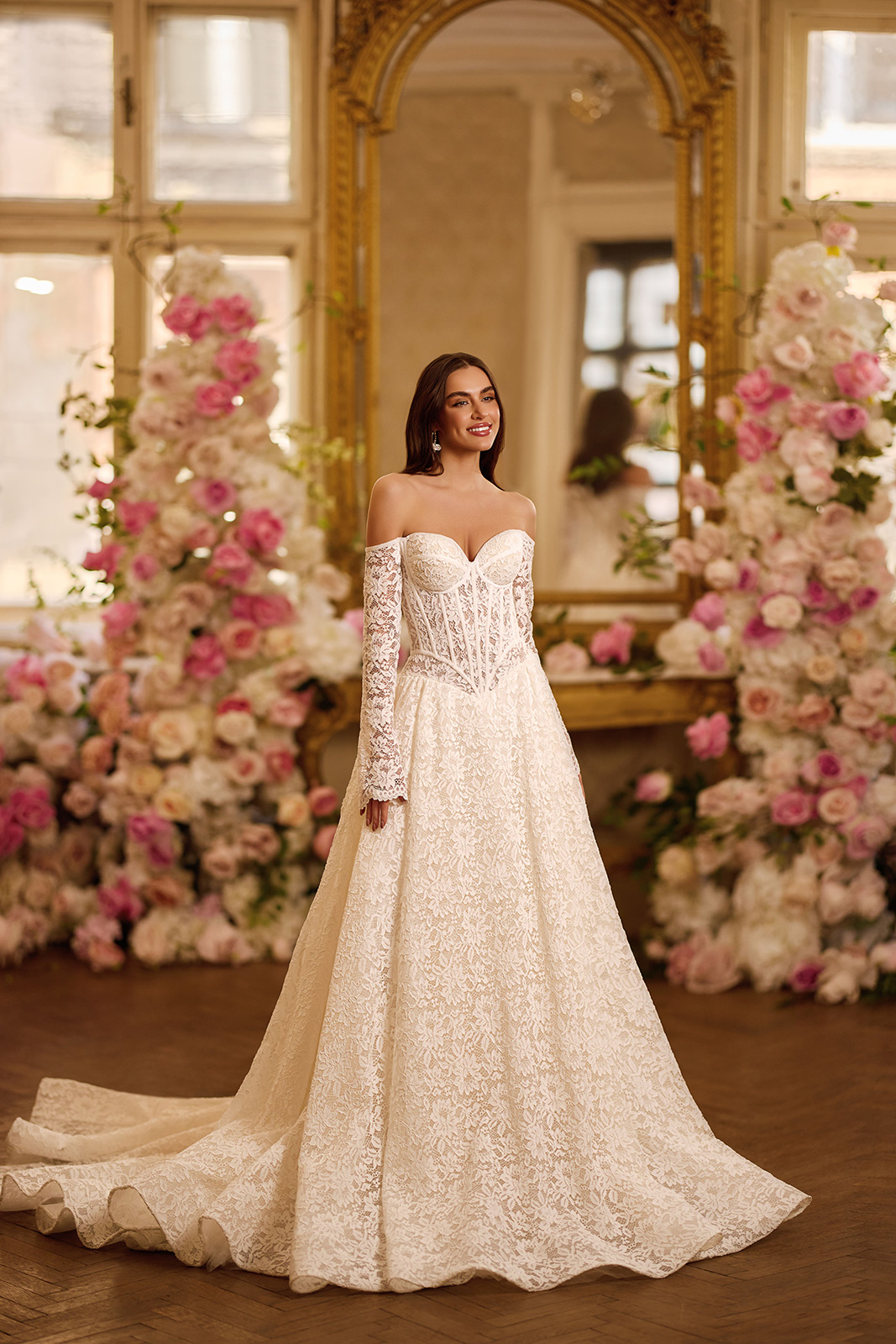 1601 - Suknia ślubna Katowice | Salon Le Mariage