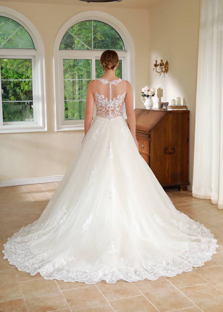 Wt 4513 - Suknia ślubna Katowice | Salon Le Mariage