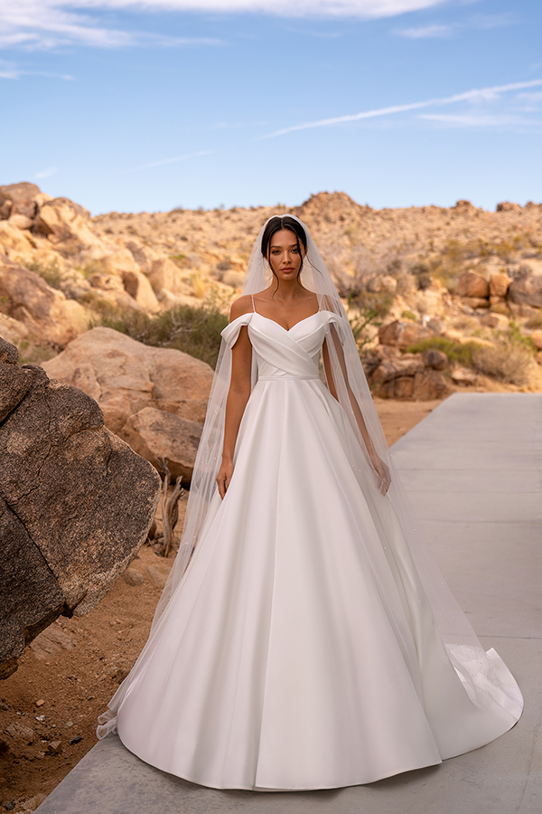 Suknia ślubna S730  - Silviamo - kolor Ecru - rozmiar 38 - Salon Le Mariage
