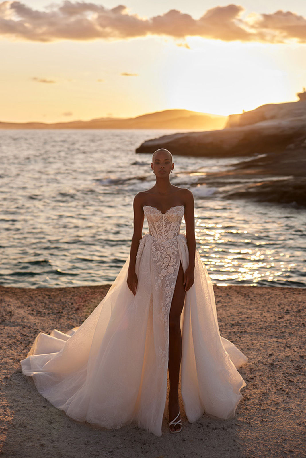 Suknia ślubna Reya  - Eva Lendel - kolor Org - rozmiar 38 - Salon Le Mariage