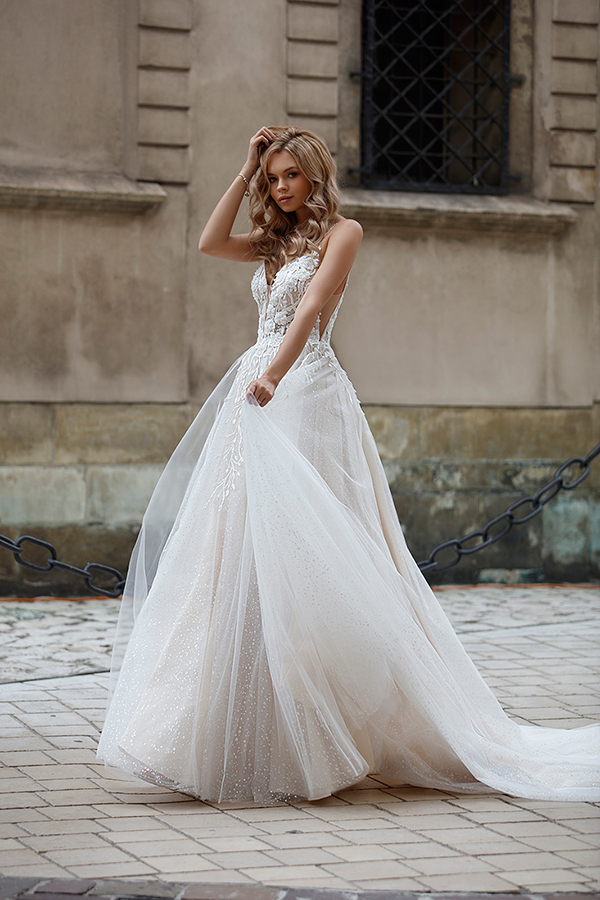Lilly - Suknia ślubna Katowice | Salon Le Mariage