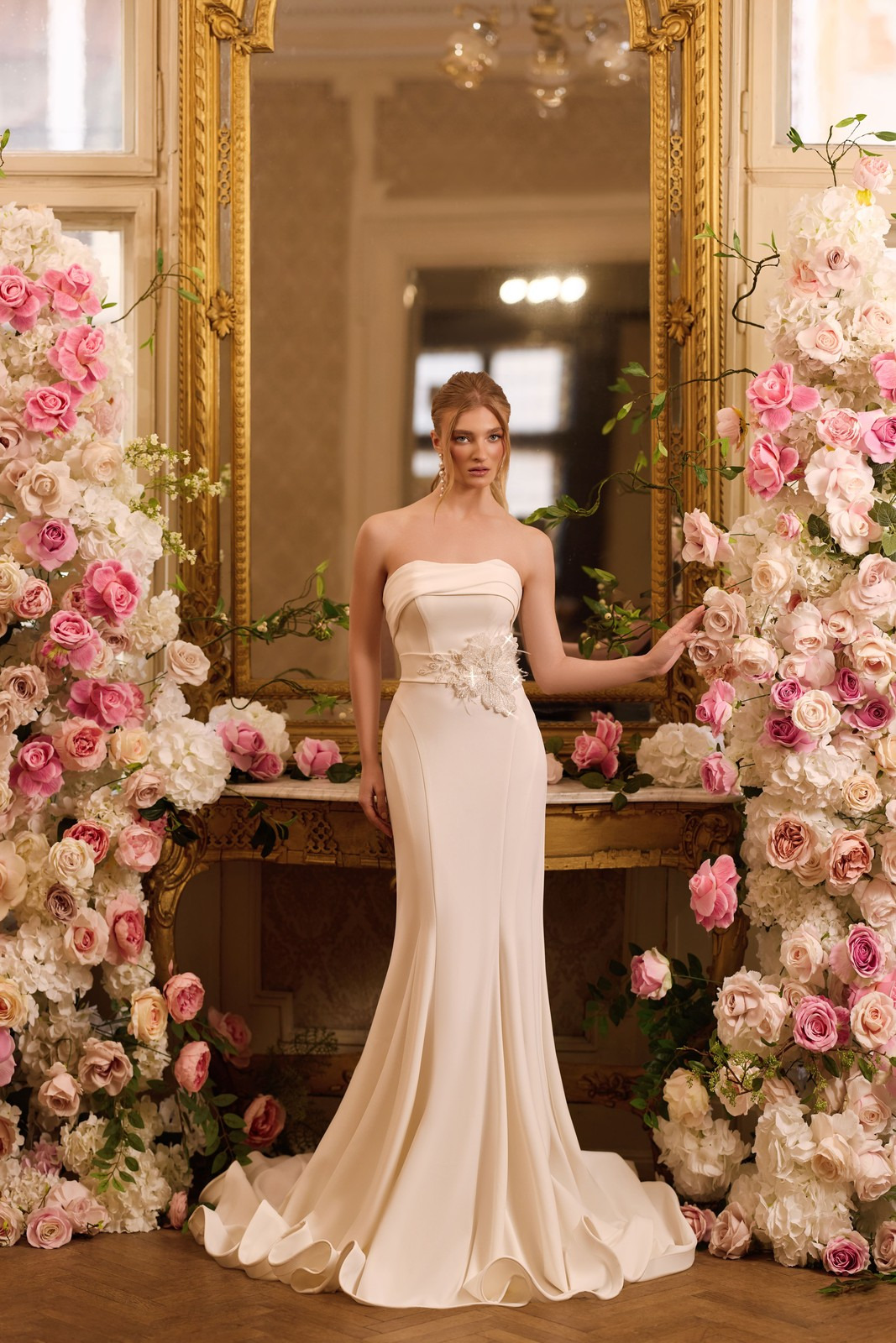 1640 - Suknia ślubna Katowice | Salon Le Mariage