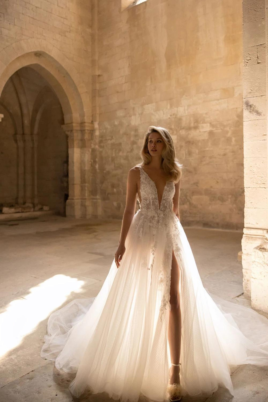 Suknia ślubna Laura  - Eva Lendel - kolor Oryginal - rozmiar 38 - Salon Le Mariage